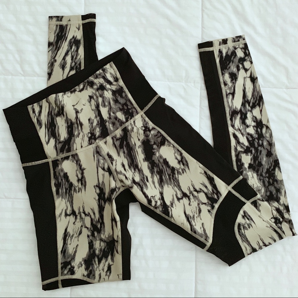 Lululemon | RARE Breathe Easy Pant